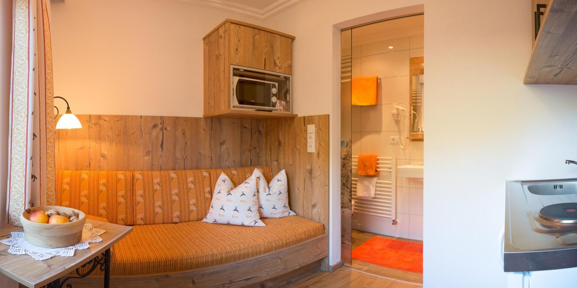 ホテル Haus Fernblick ノイシュティフト・イム・シュトゥーバイタール 部屋 写真